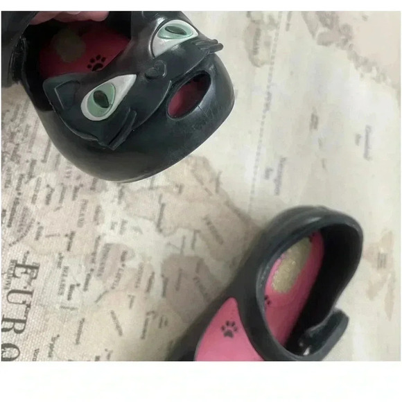 Mini Melissa 6 Ultragirl II Mary Jane
Black Cat - Picture 8 of 12